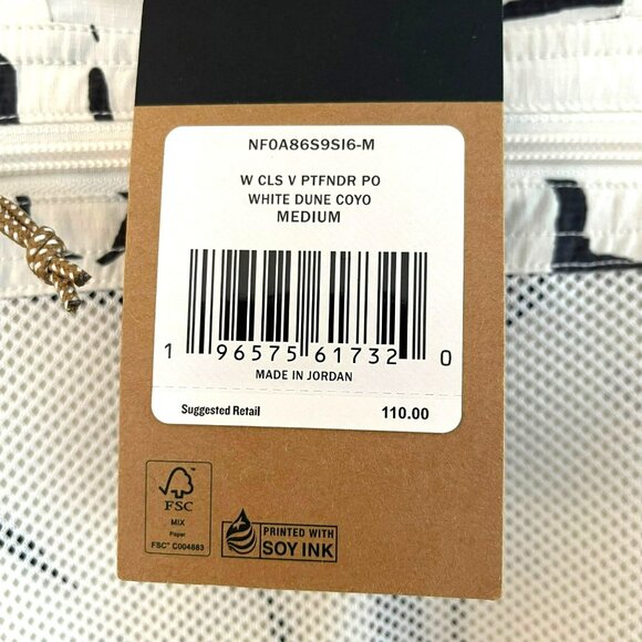 The North Face Women's Pathfinder Pullover Water-Resistant Jacket Medium NWT - Picture 9 of 12